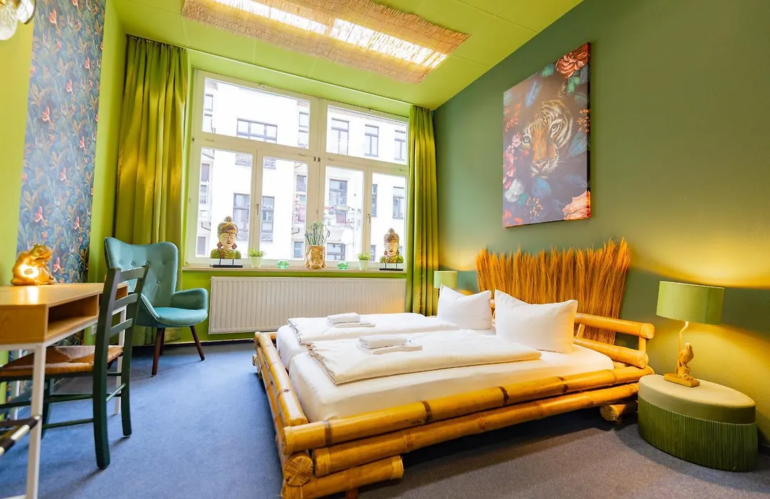 LaLeLu Hostel Dresden-1