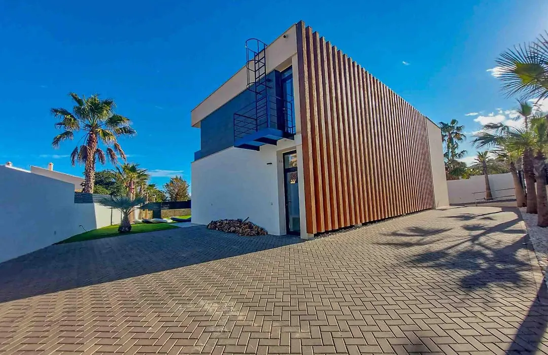 Inmovecos Villa Gawy-1