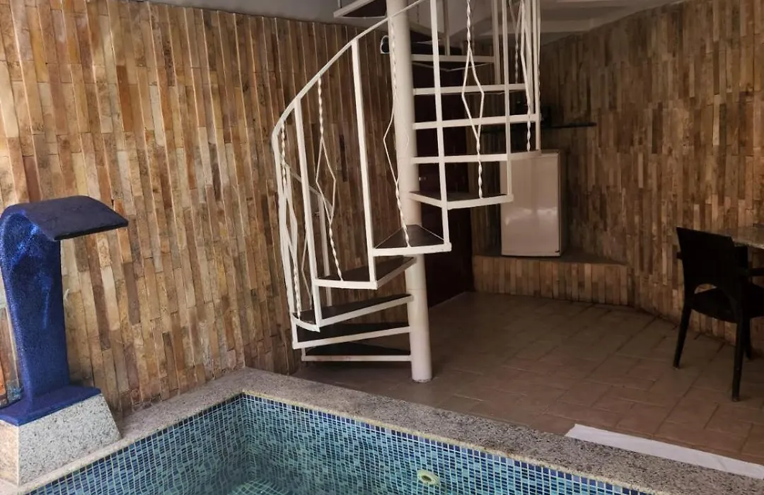 Status Motel Pe15 (Adults Only)-1