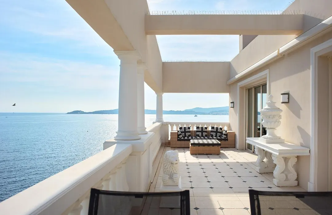 Hotel Cap Estel-1