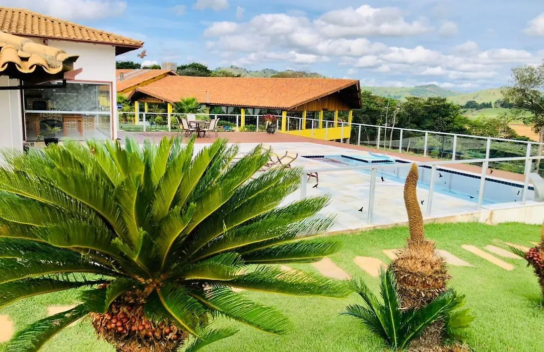 Pousada Pé da Serra-1