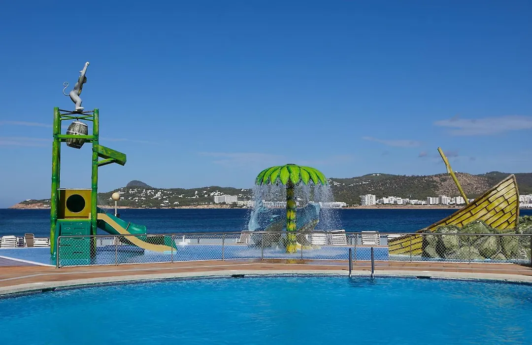 Playa Bella Beach Apartments-1