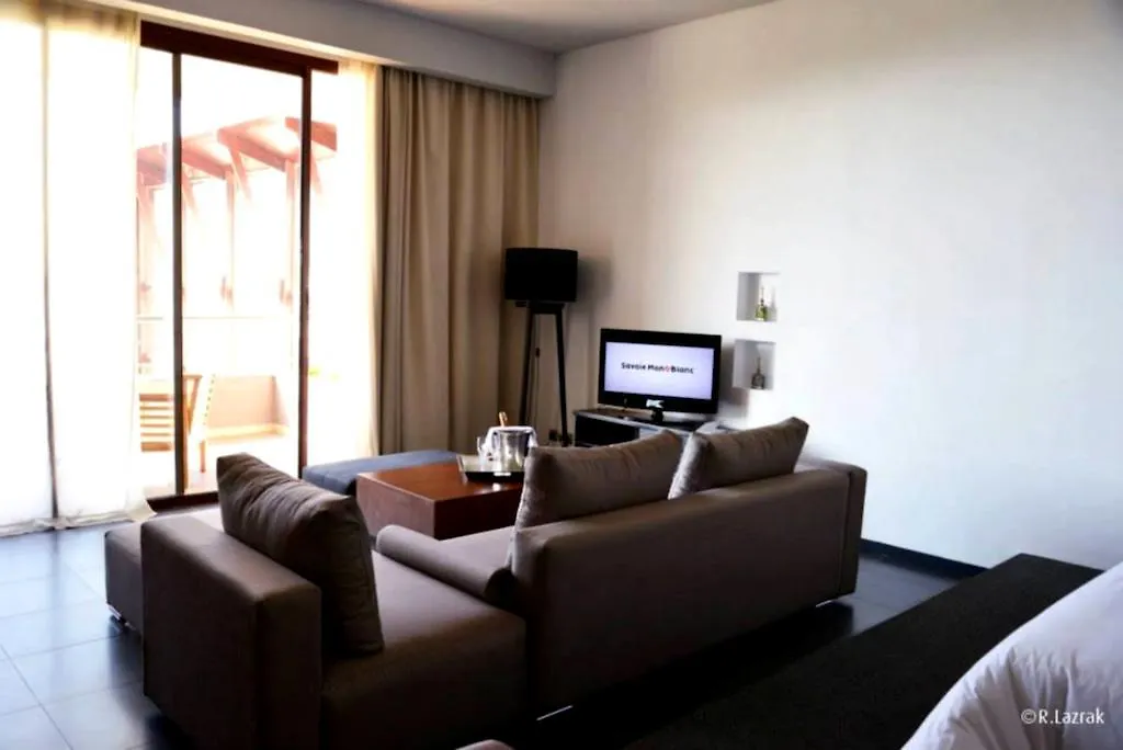 Hotel Des Arts Resort & Spa-1