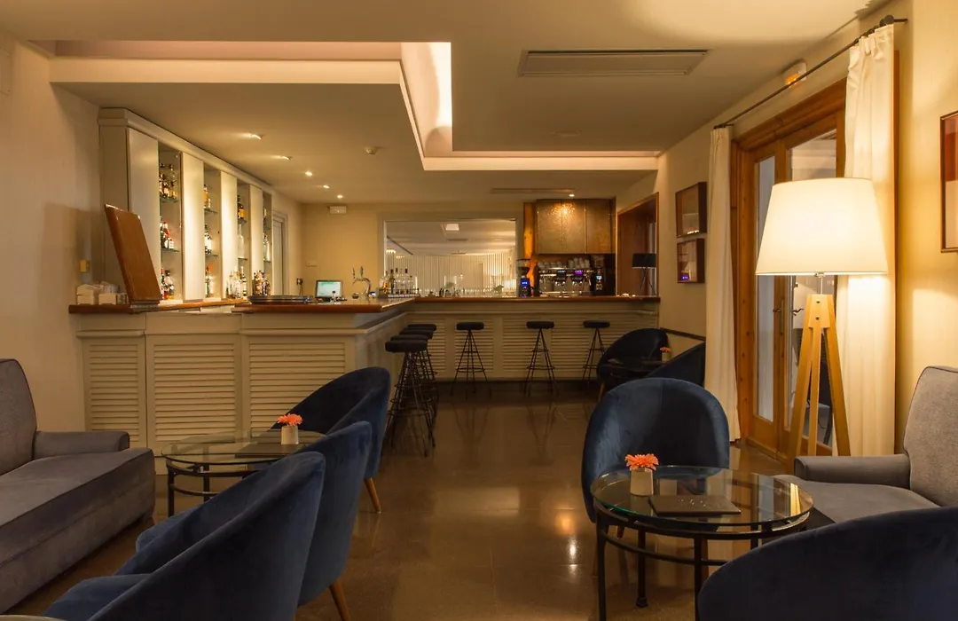 Hotel Santa Marta-1