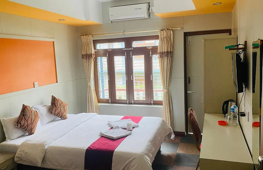 Hotel River Park-1