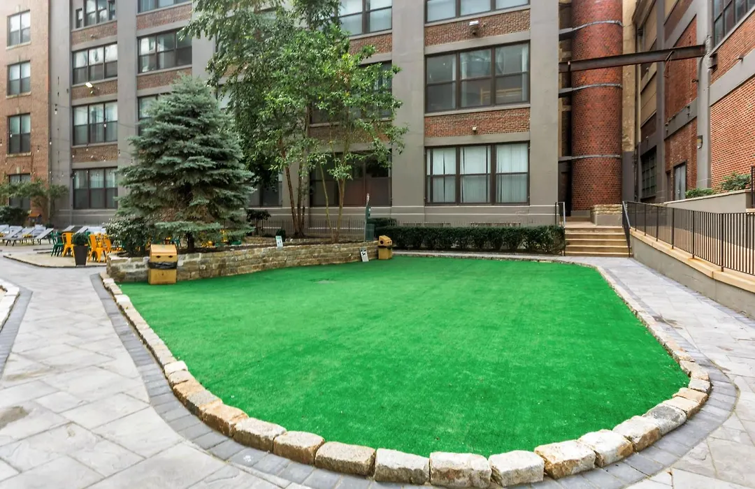 Broad Street Apartment-1