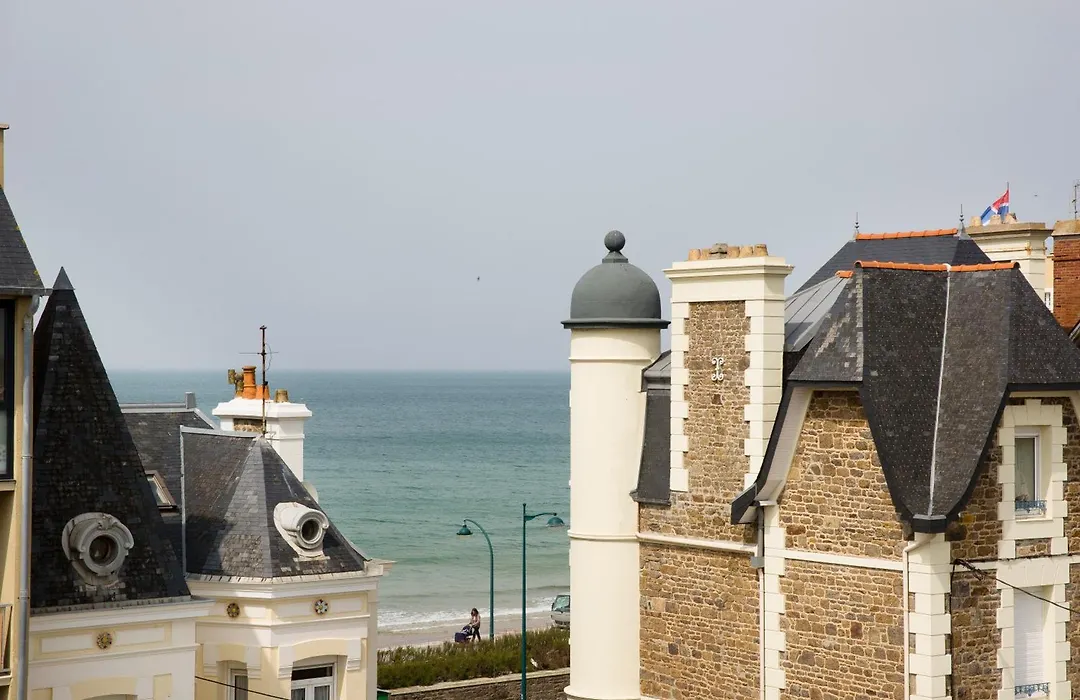 Escale Oceania Saint Malo-1