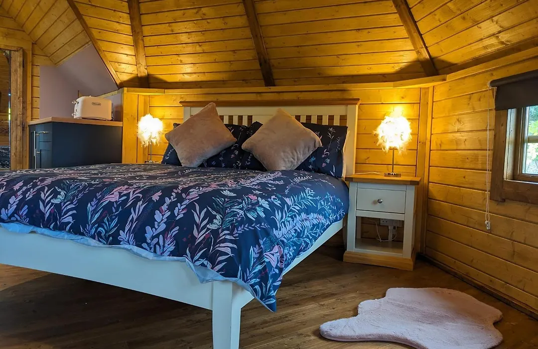 West Wood Yurts Ltd-1