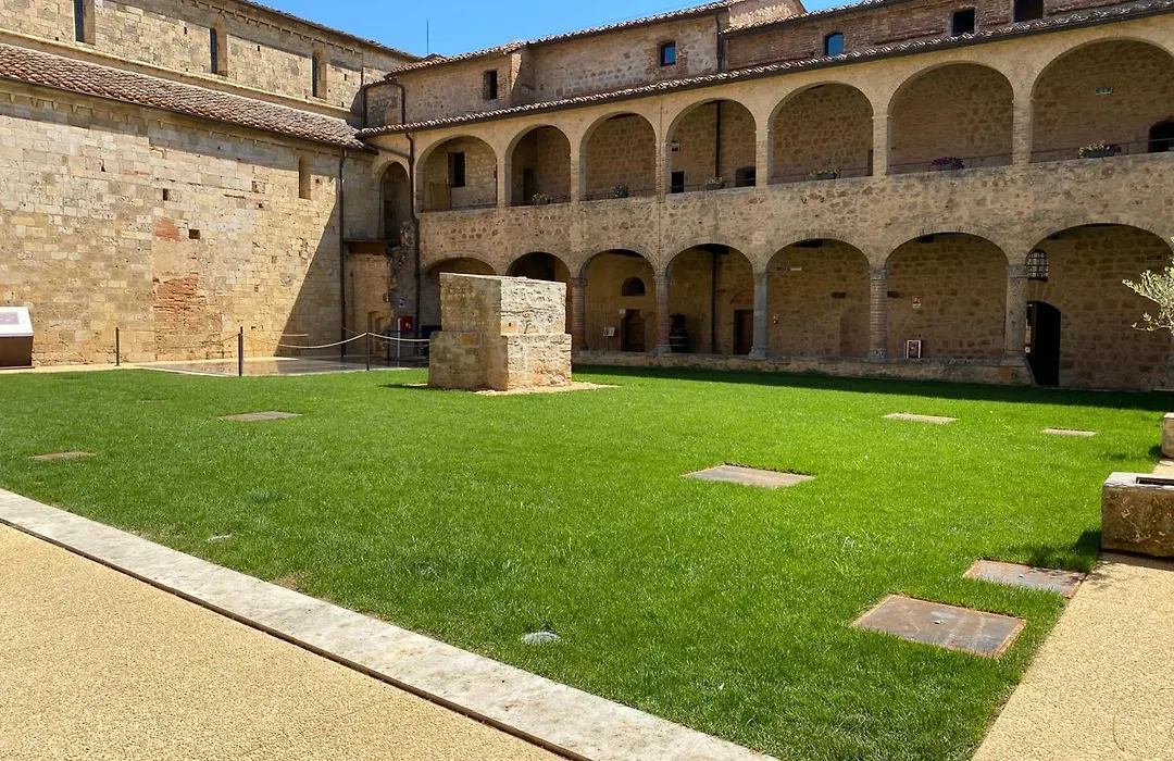 Ostello Contessa Ava dei Lambardi-1
