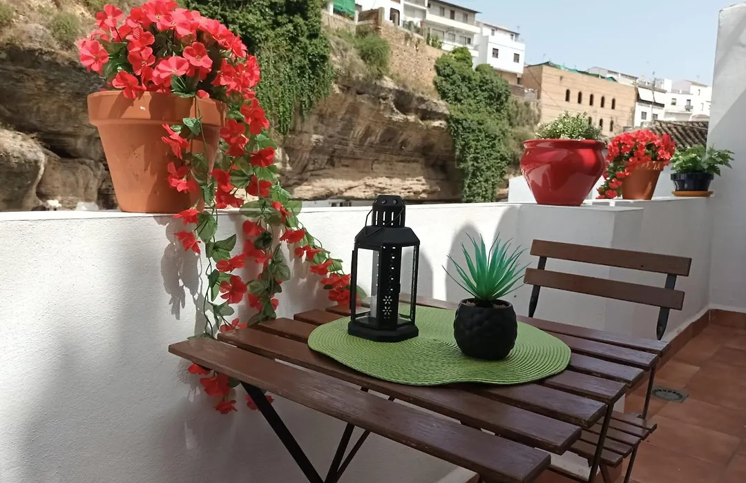 Casa Bajo la Roca-1