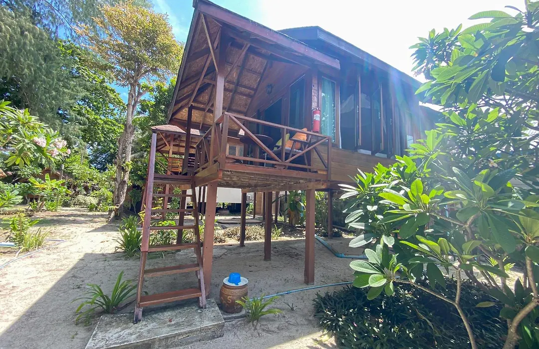 Lipe Beach Resort-1