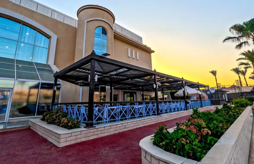 Ivy Cyrene Island Aqua Park Resort (Adults Only)-1