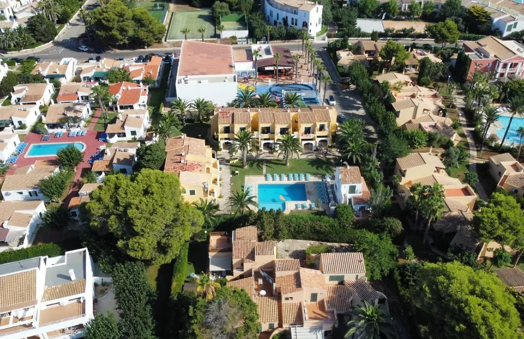Apartamentos Costa Menorca-1