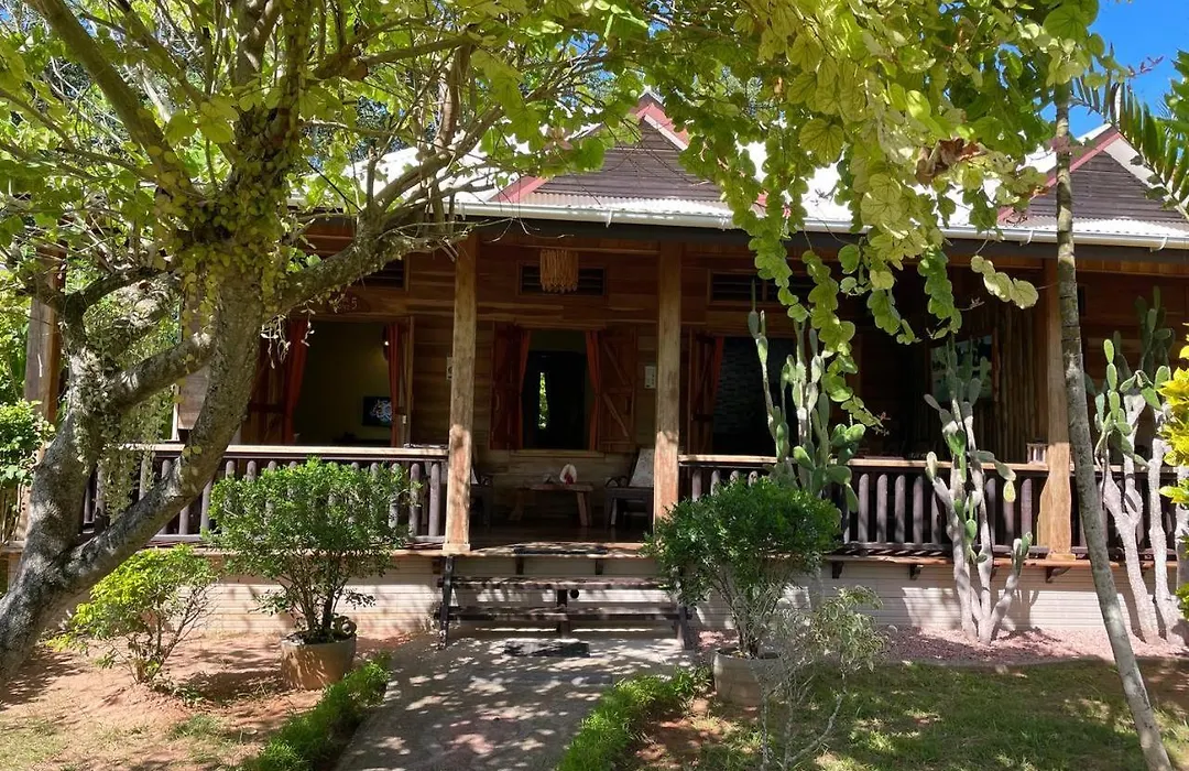 La Digue Holiday Villa-1