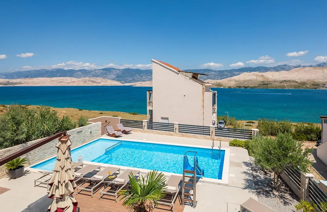 Villa Emma Pag-1