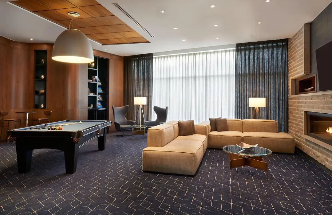 Courtyard By Marriott Calgary Airport-1