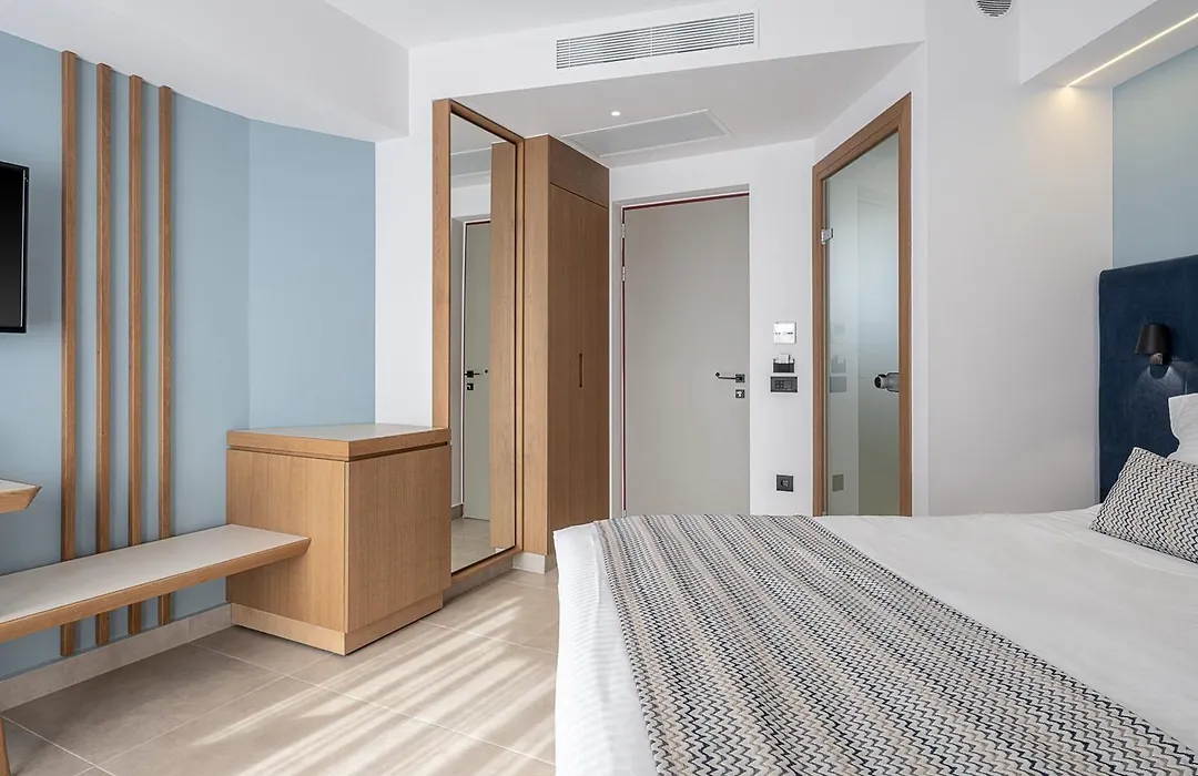 M City Hotel-1