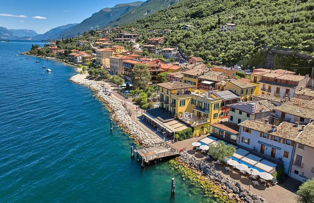Lake Front Hotel Brenzone-1