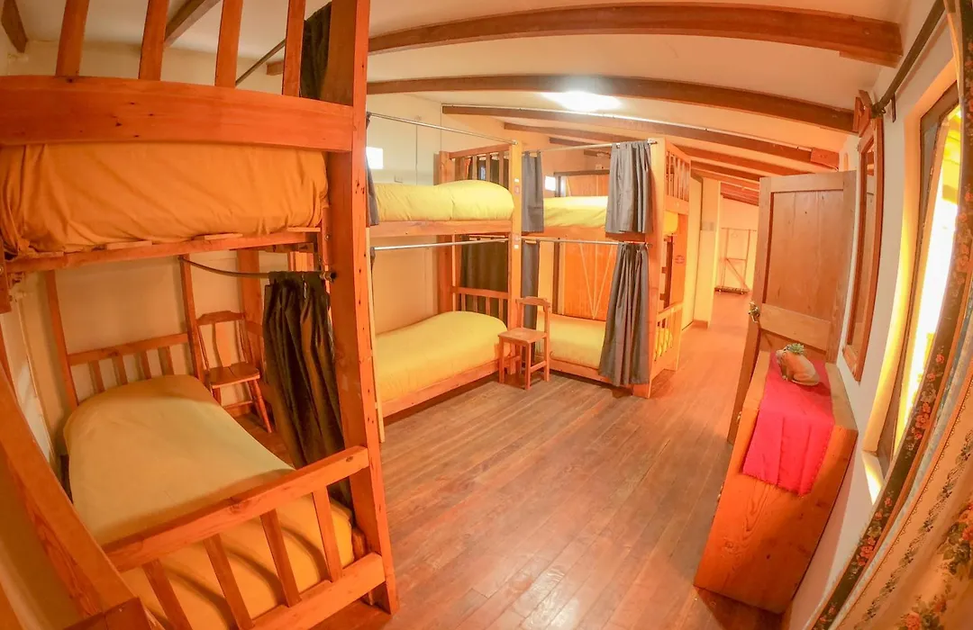Anata Hostal-1