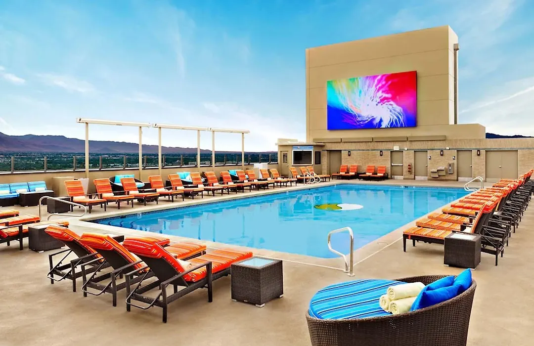 Enticing Stay At Strat Casino Strip Las Vegas-1