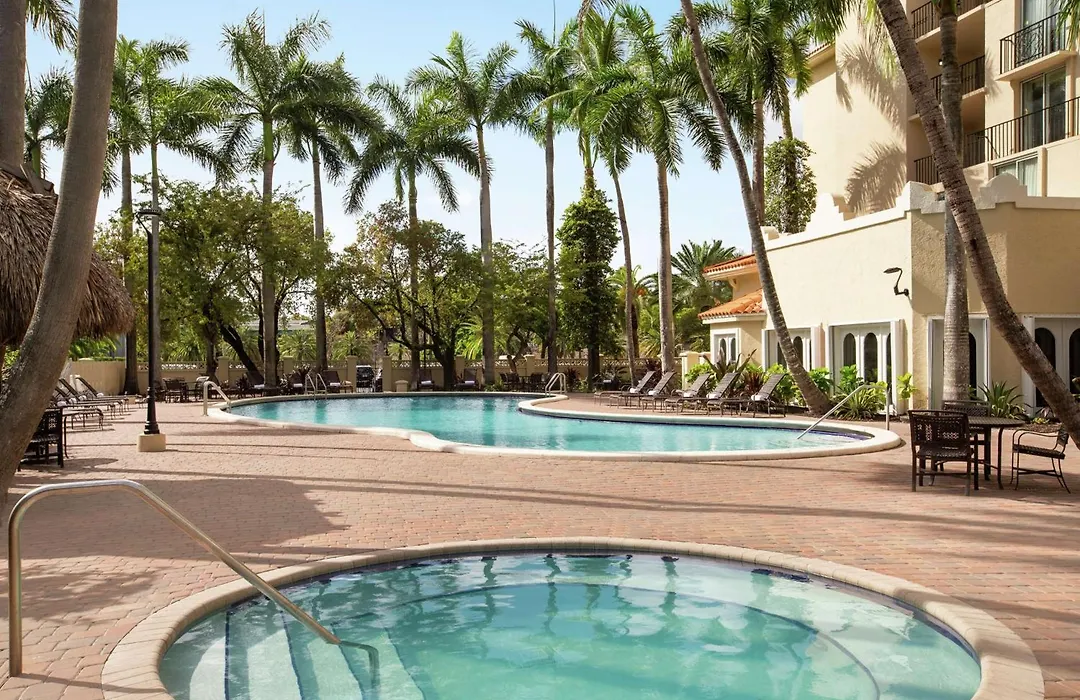 Embassy Suites By Hilton Miami International Airport-1