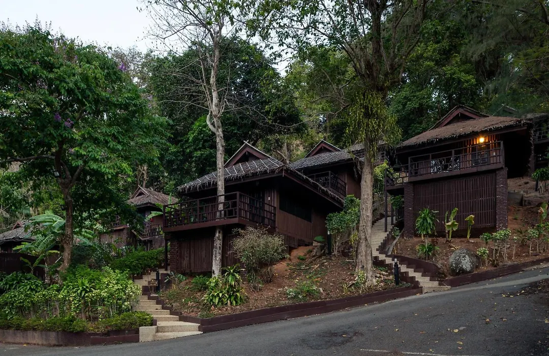 Baan Krating Phuket Resort Naiharn-Sha Plus-1