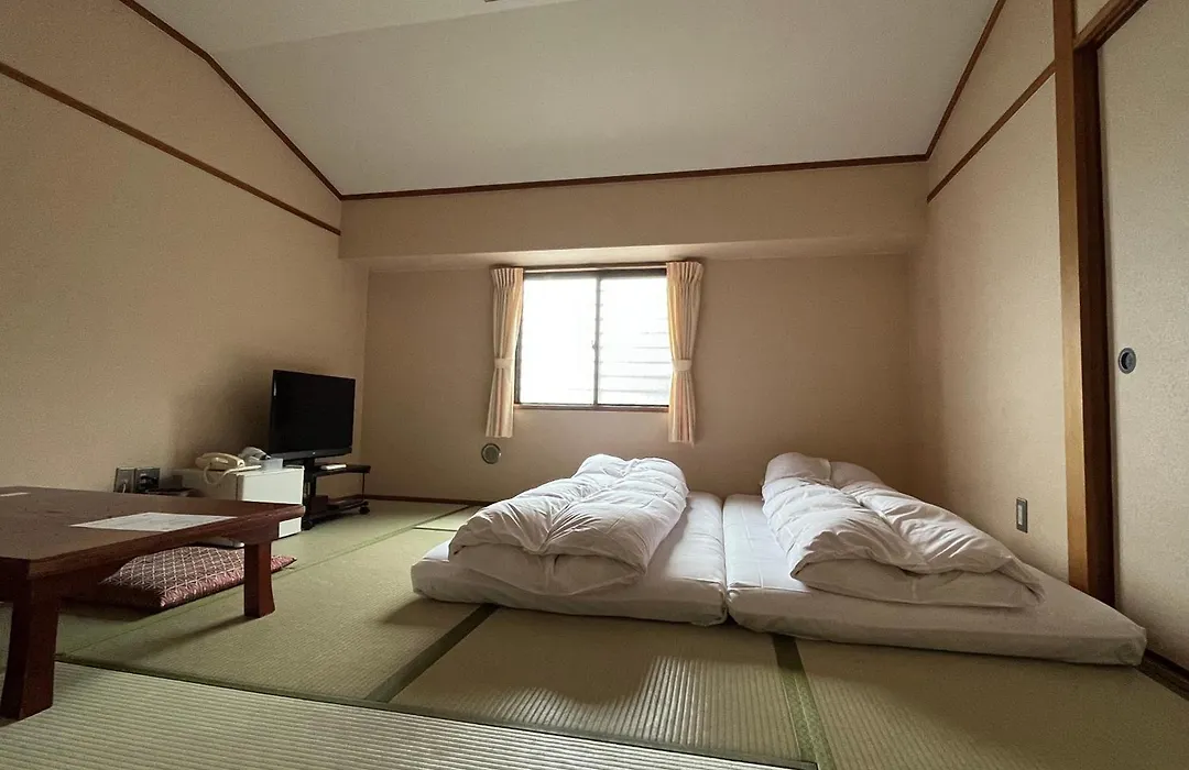 Sakuraya-1