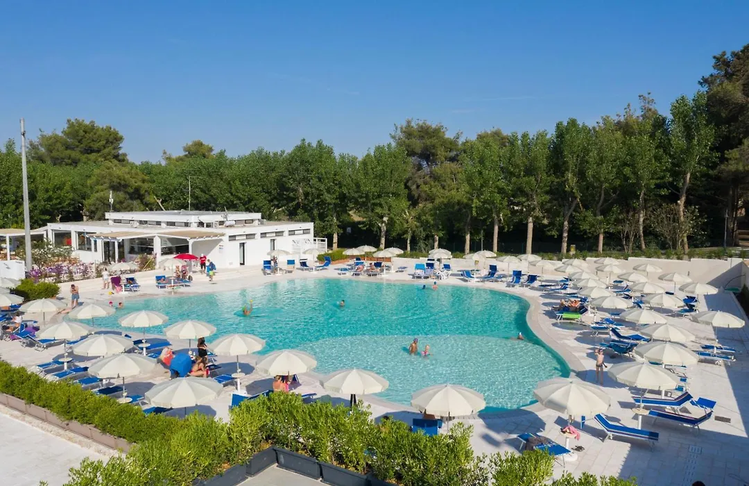 Baia Di Gallipoli Camping Village-1