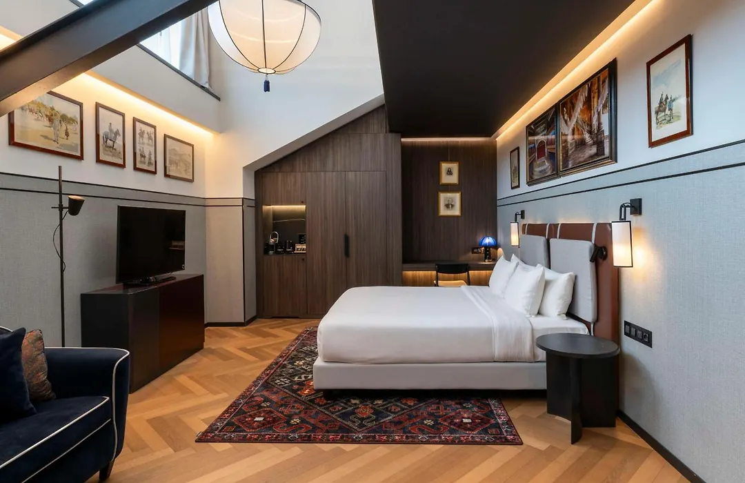 Radisson Collection Hotel, Palazzo Touring Club Milan-1