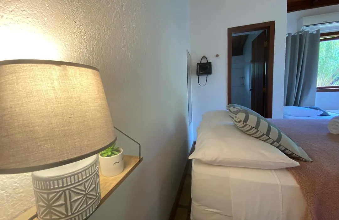 Maui Suítes e Chalés-1