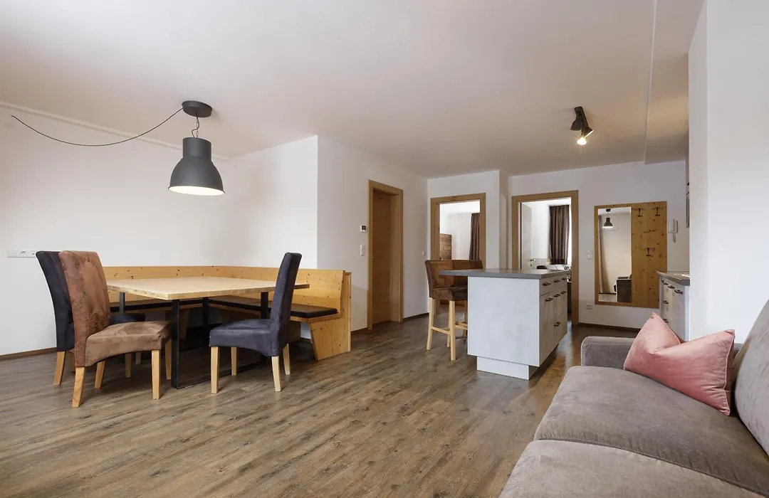 Dolomite Apartments - By Familiaris-1