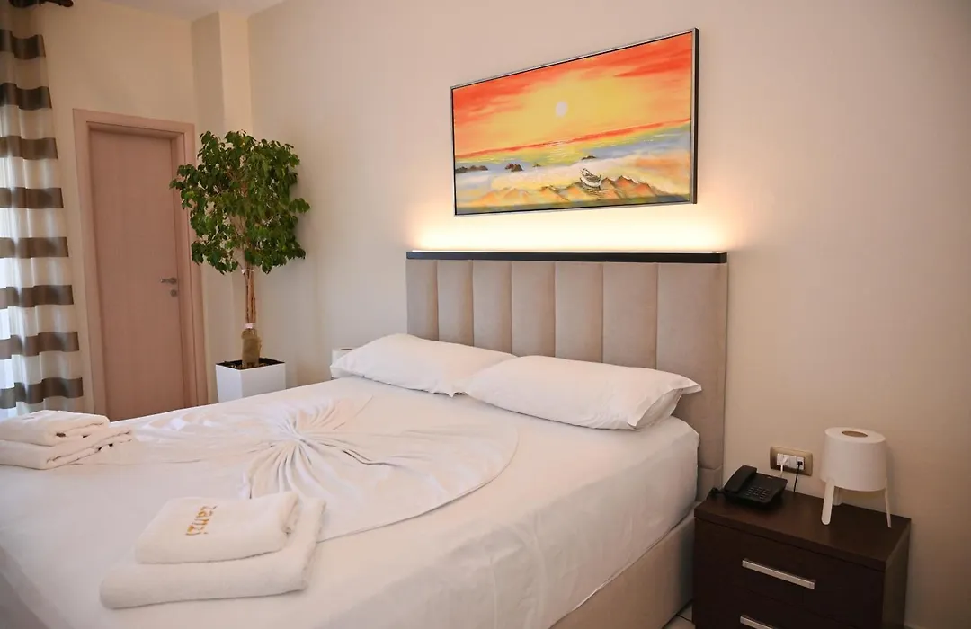 Hotel Zanzi-1