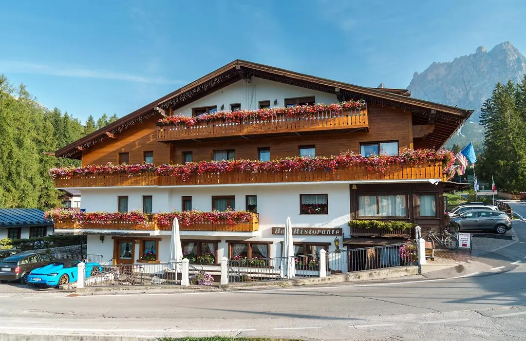 Barisetti Sport Hotel-1