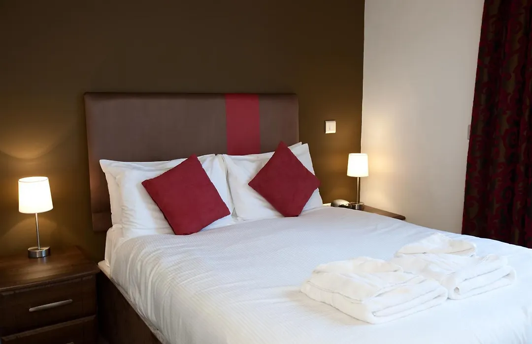 The Spires Serviced Apartments Birmingham-1