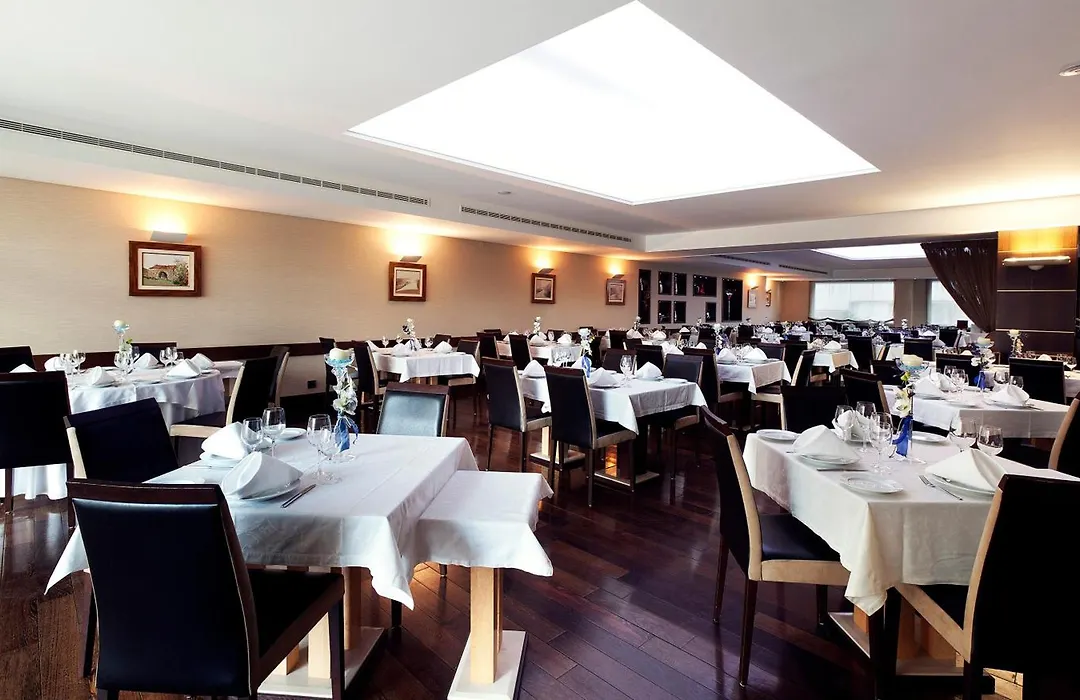 Hotel Lux Fatima-1