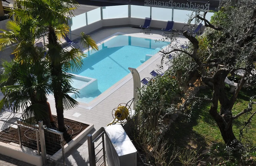 Residence Paradise-1