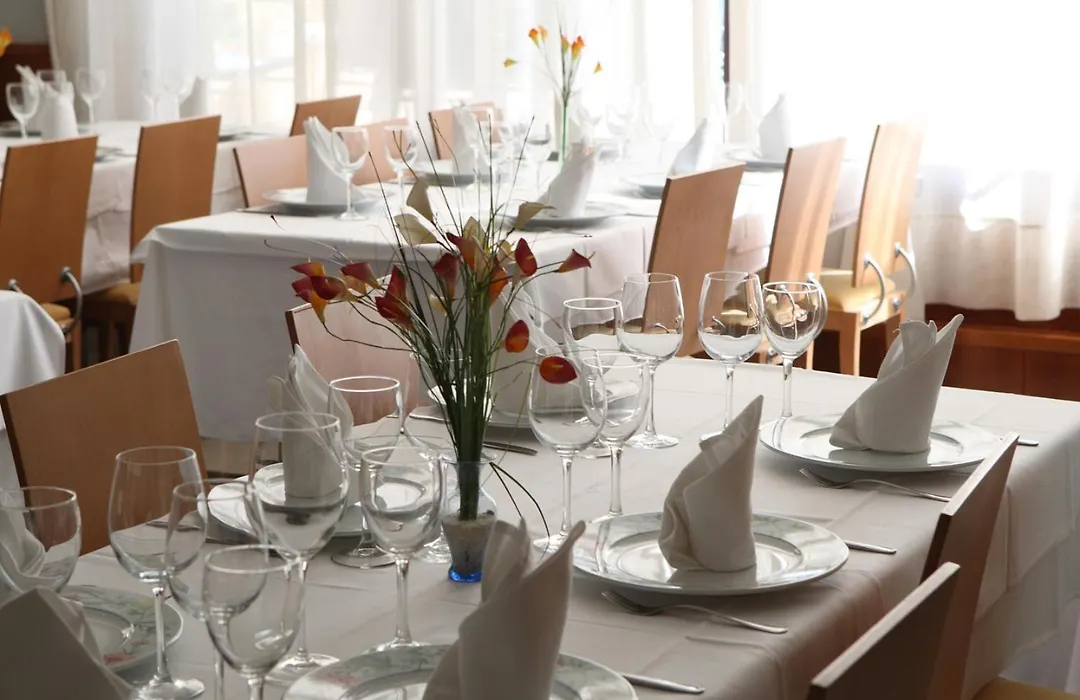 Hotel & Spa Real Jaca-1