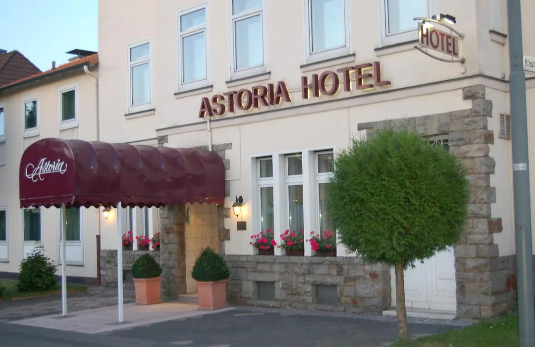 Astoria Hotel-1