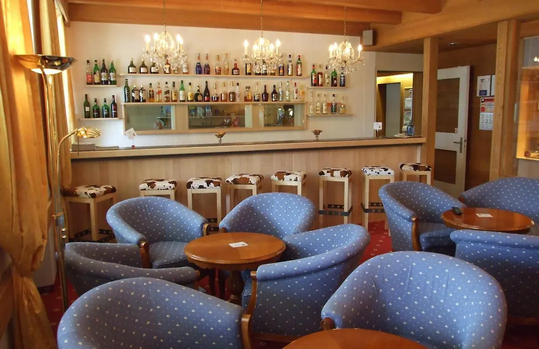 Hotel Bellevue - Traditional Swiss Hideaway-1