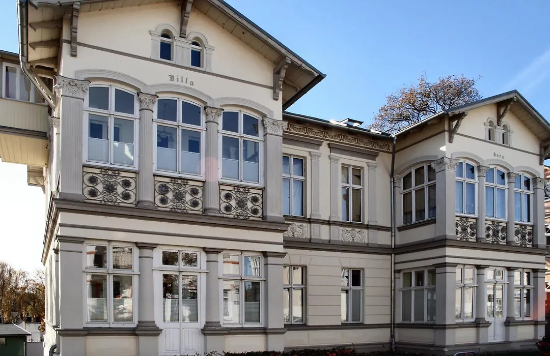 Ferienwohnung Villa Dora, Seebad Ahlbeck-1