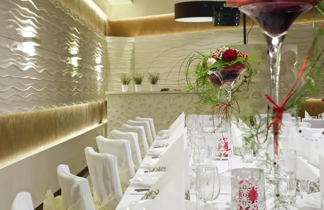 Hotel Stara Kamienica-1
