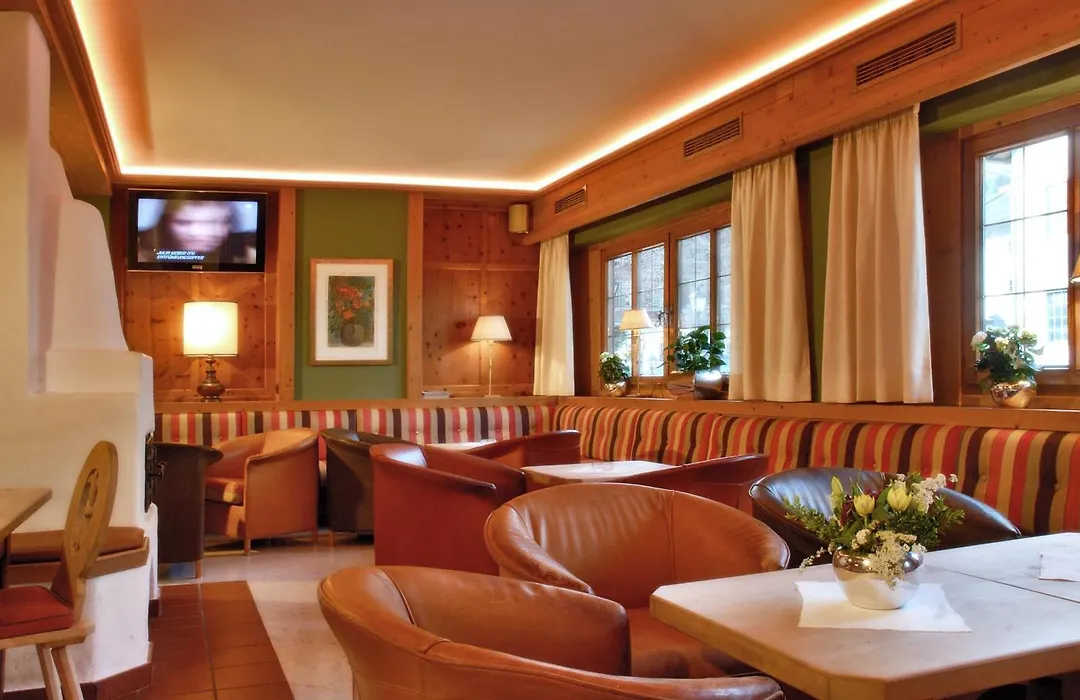 Hotel Zum Pinzger-1