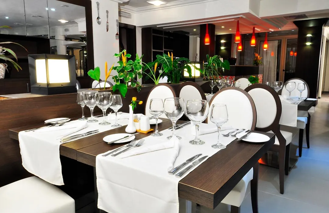 Benin Royal Hotel-1