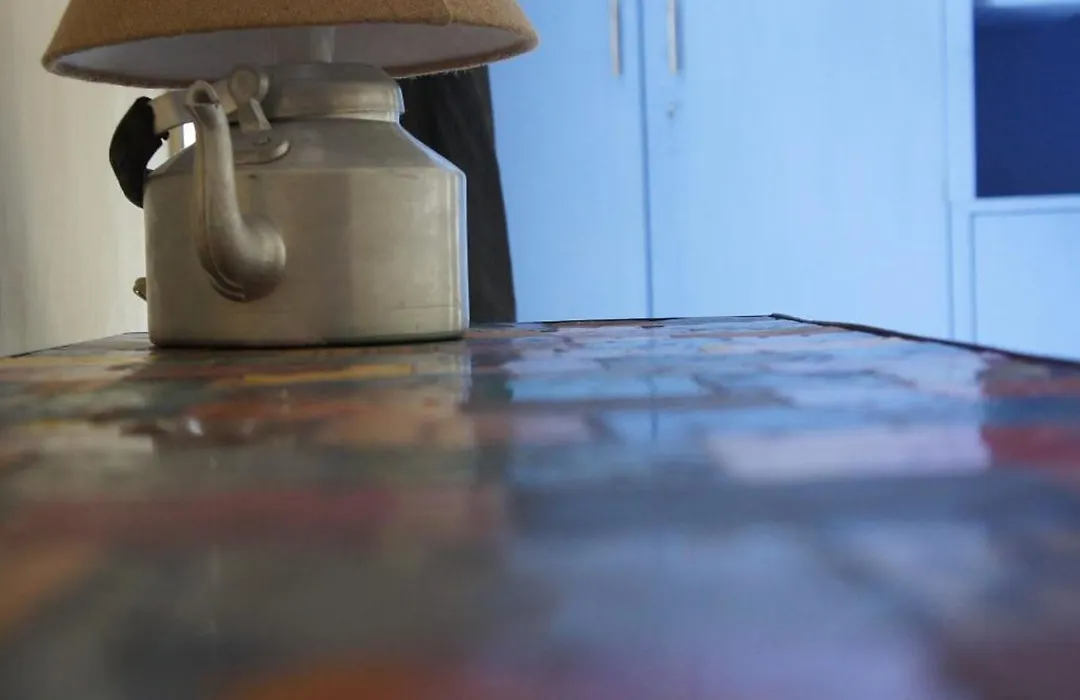 Bed & Chai-1