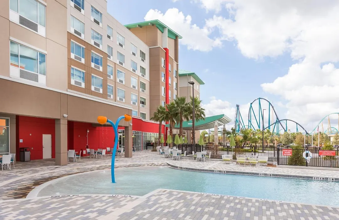 Holiday Inn Express & Suites Orlando At Seaworld By Ihg - With Free Shuttle Service To Seaworld Parks-1