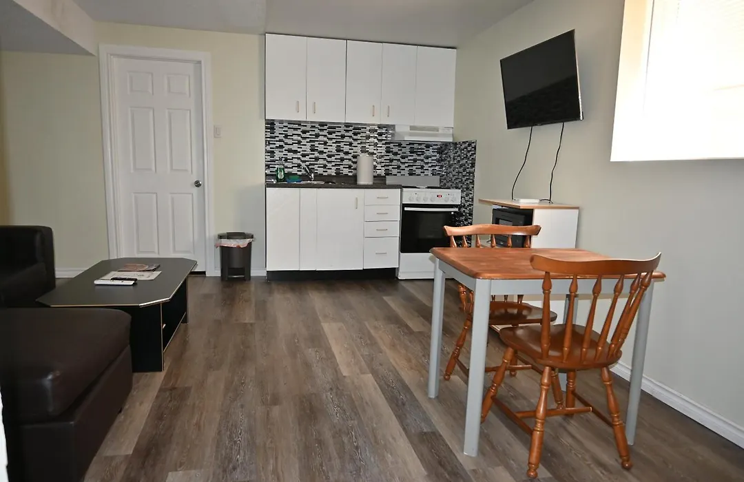 Metropolitan Suite-1