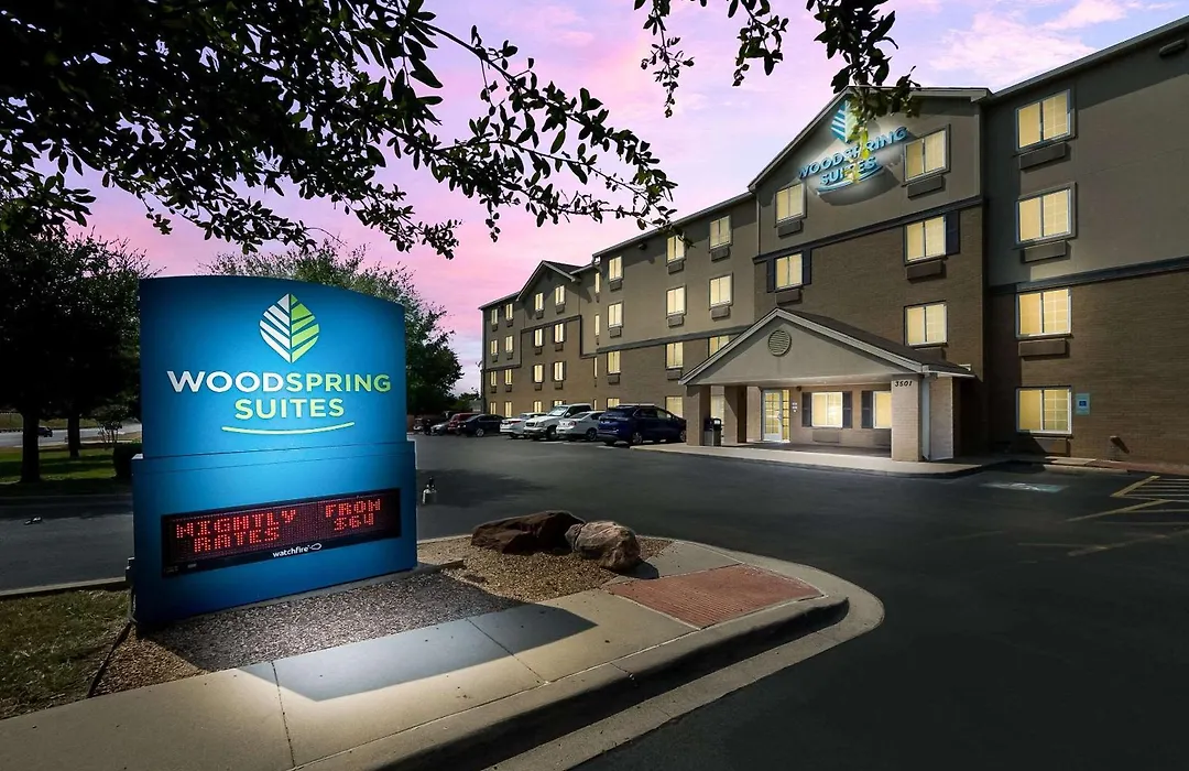 Woodspring Suites Fort Worth Fossil Creek-1