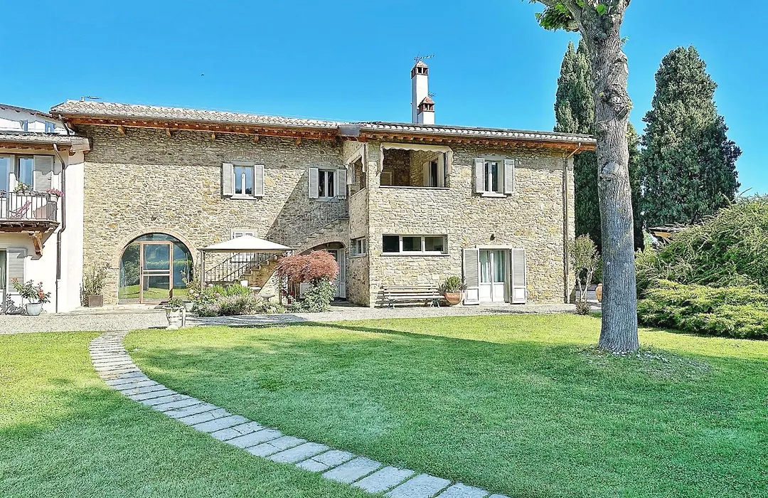 Villa i Cipressi-1