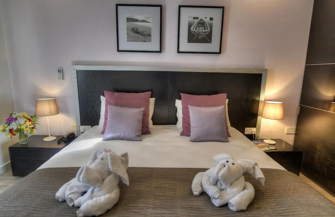 St. Julian'S Bay Hotel-1