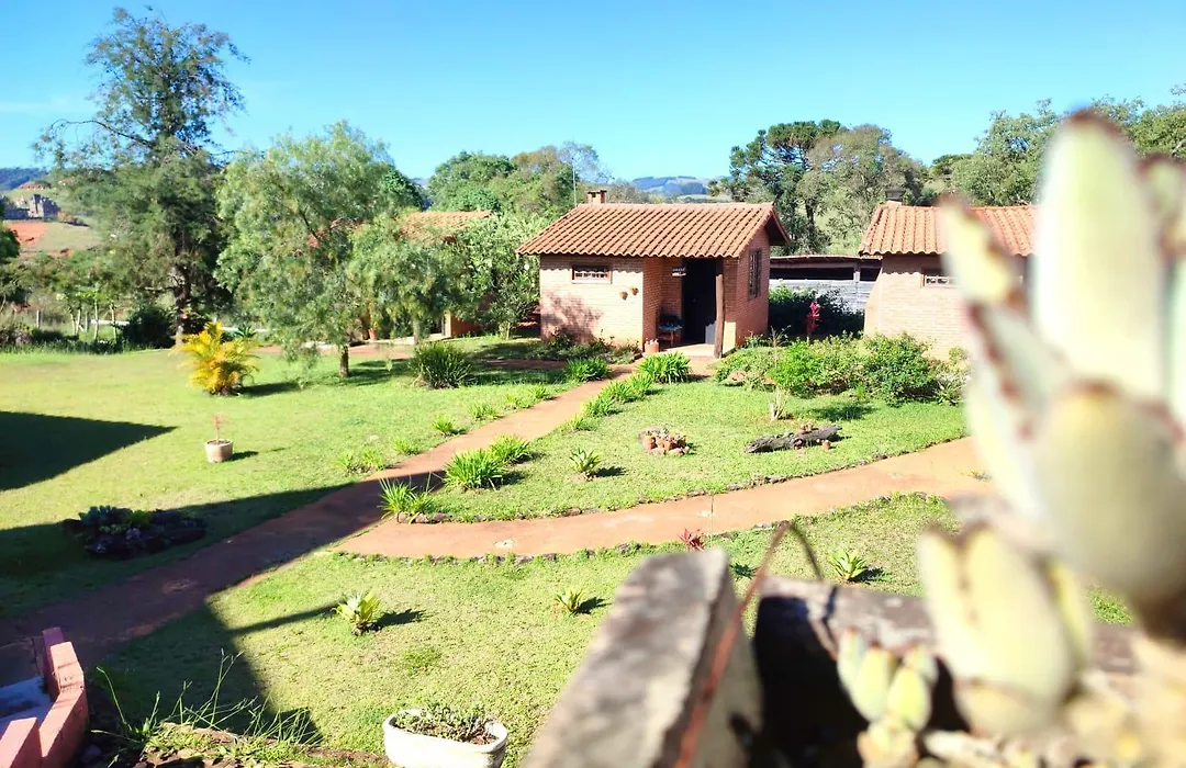 Pousada E Camping Pe Na Trilha-1